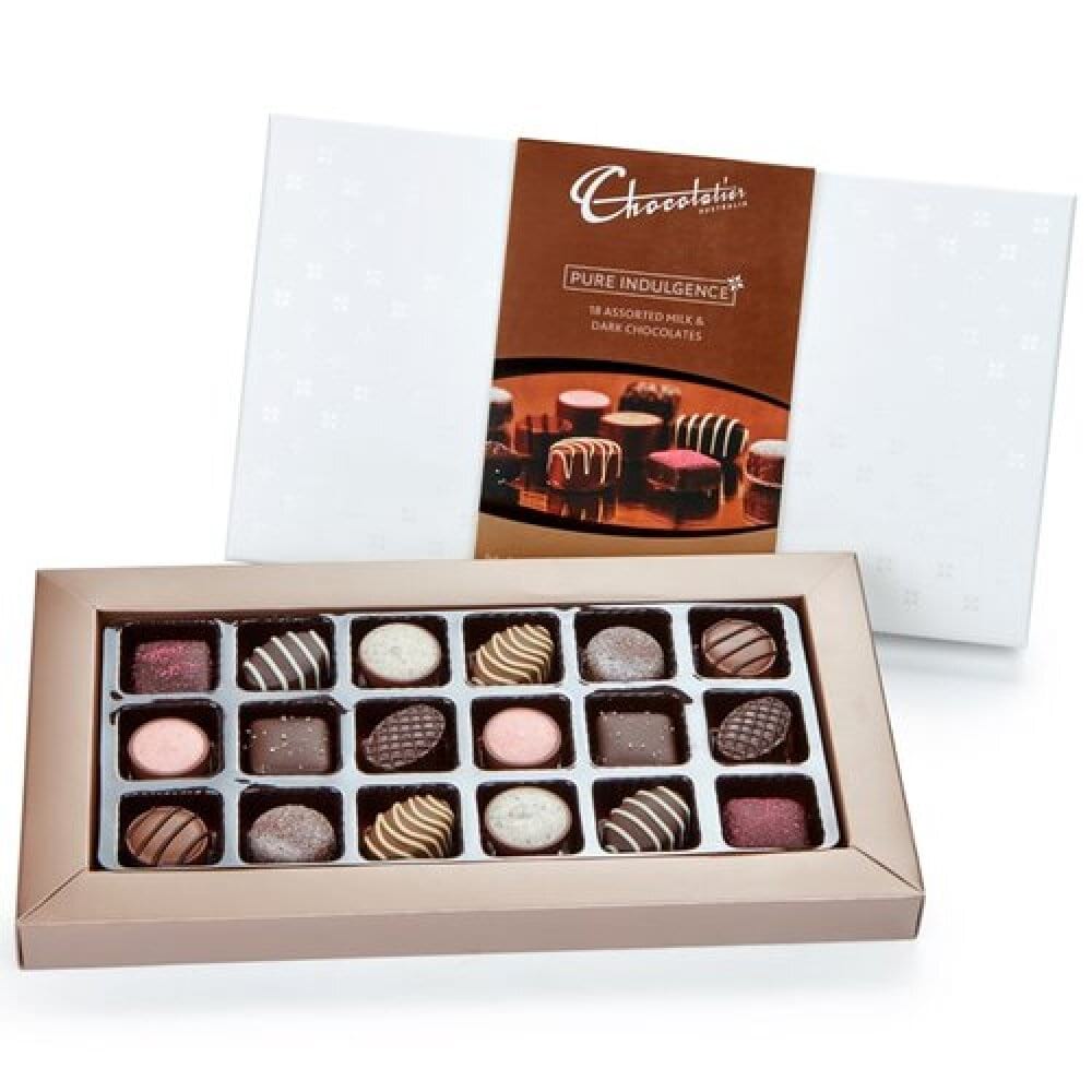 Chocolatier 190g box milk & dark assortment